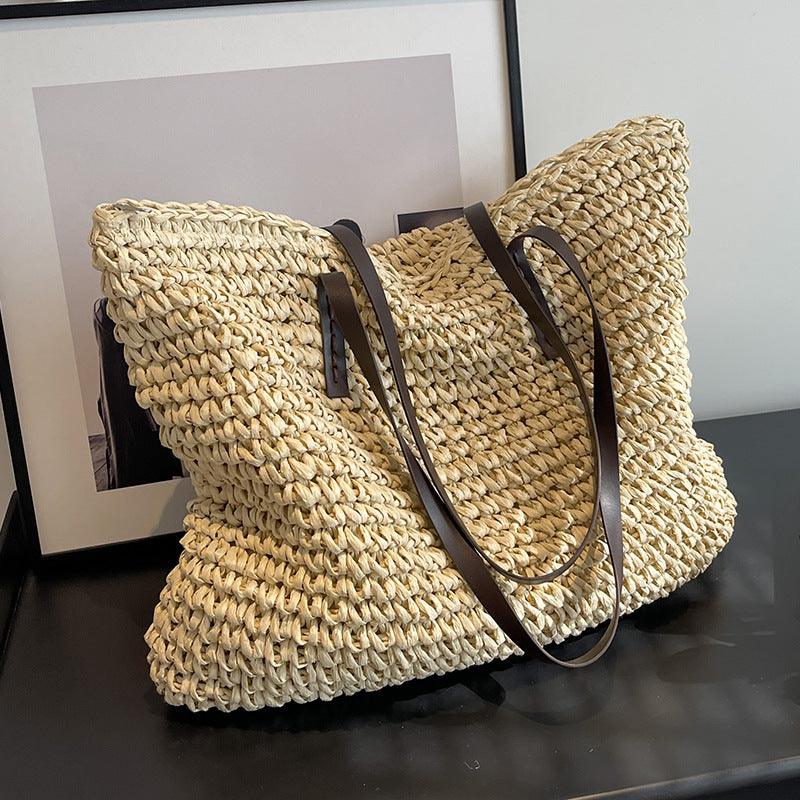 Handwoven boho beach tote bag Isla in natural tones, eco-friendly spacious interior, bohemian style