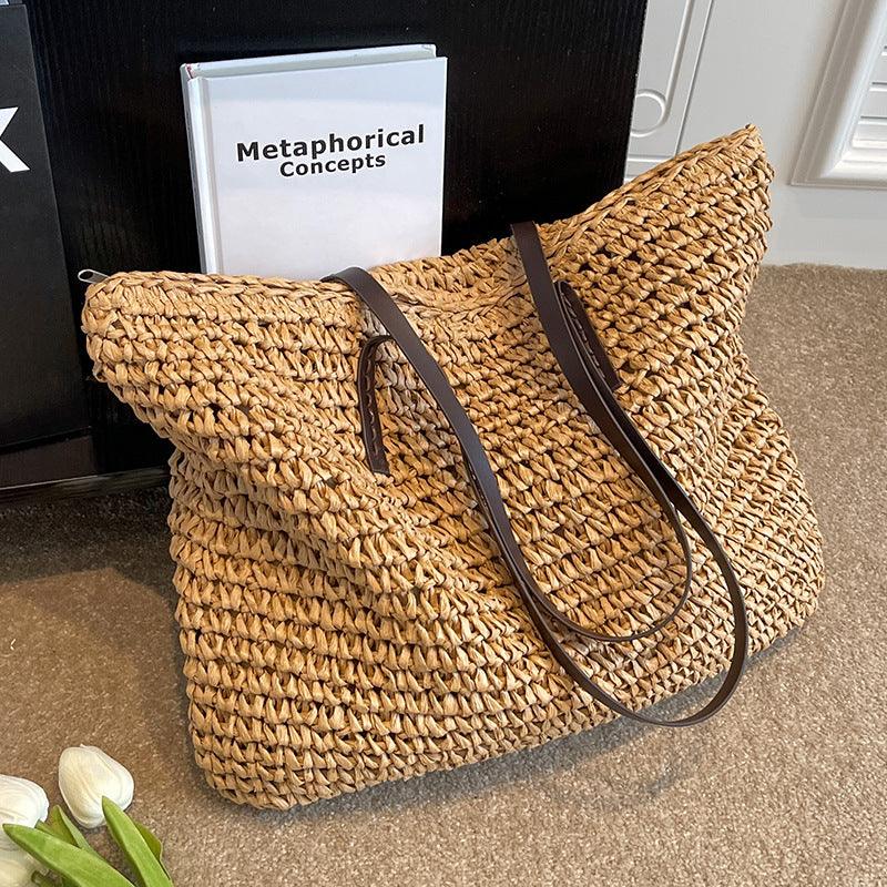 Handwoven boho beach tote bag Isla eco-friendly natural spacious interior bohemian style