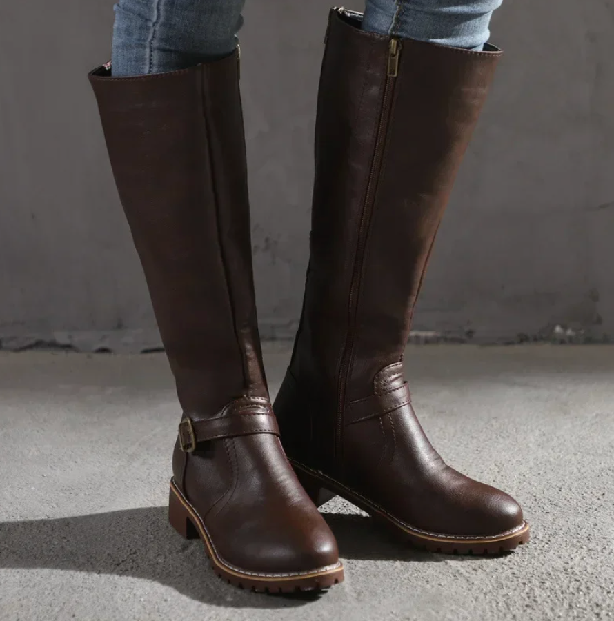Chloe women's knee-high leather boots in premium smooth leather with timeless elegant silhouette