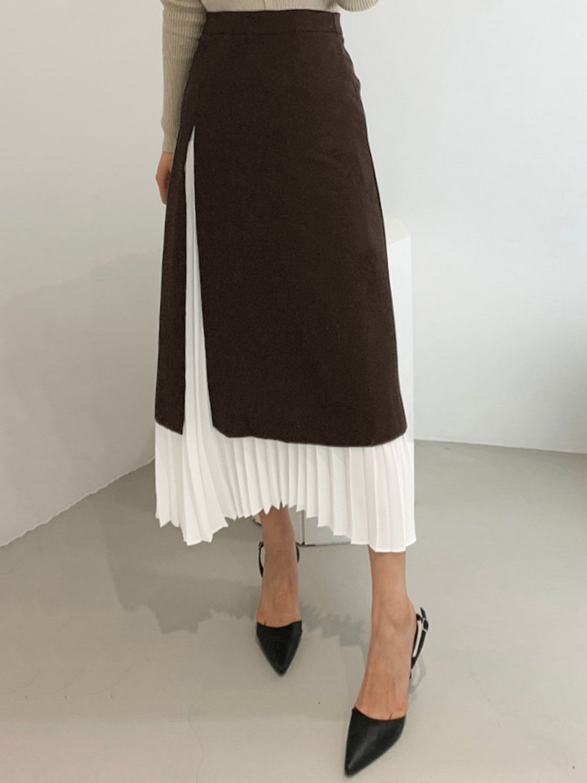 TrendAura women's two-tone black white pleated midi skirt with fluid pleats for office to evening