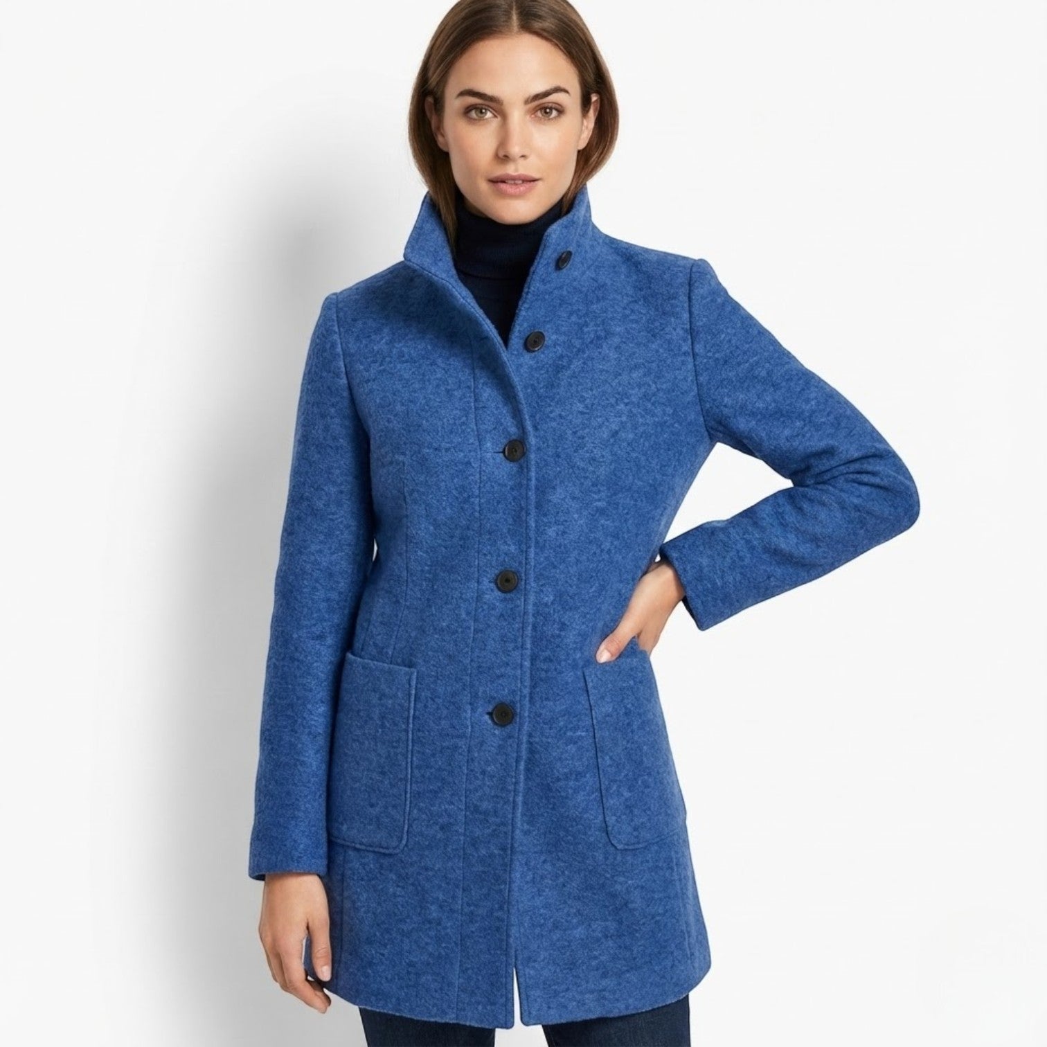 Soraya women's long wool coat elegant structured silhouette warm winter city style