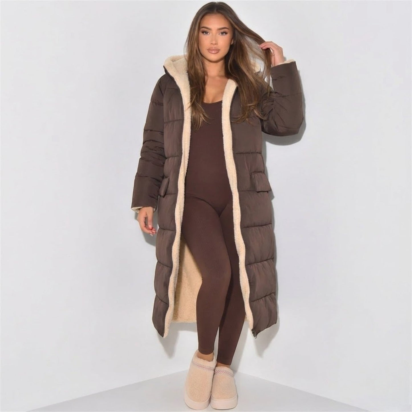 Women's reversible winter jacket dual-tone versatile quilted design for everyday cold-weather style