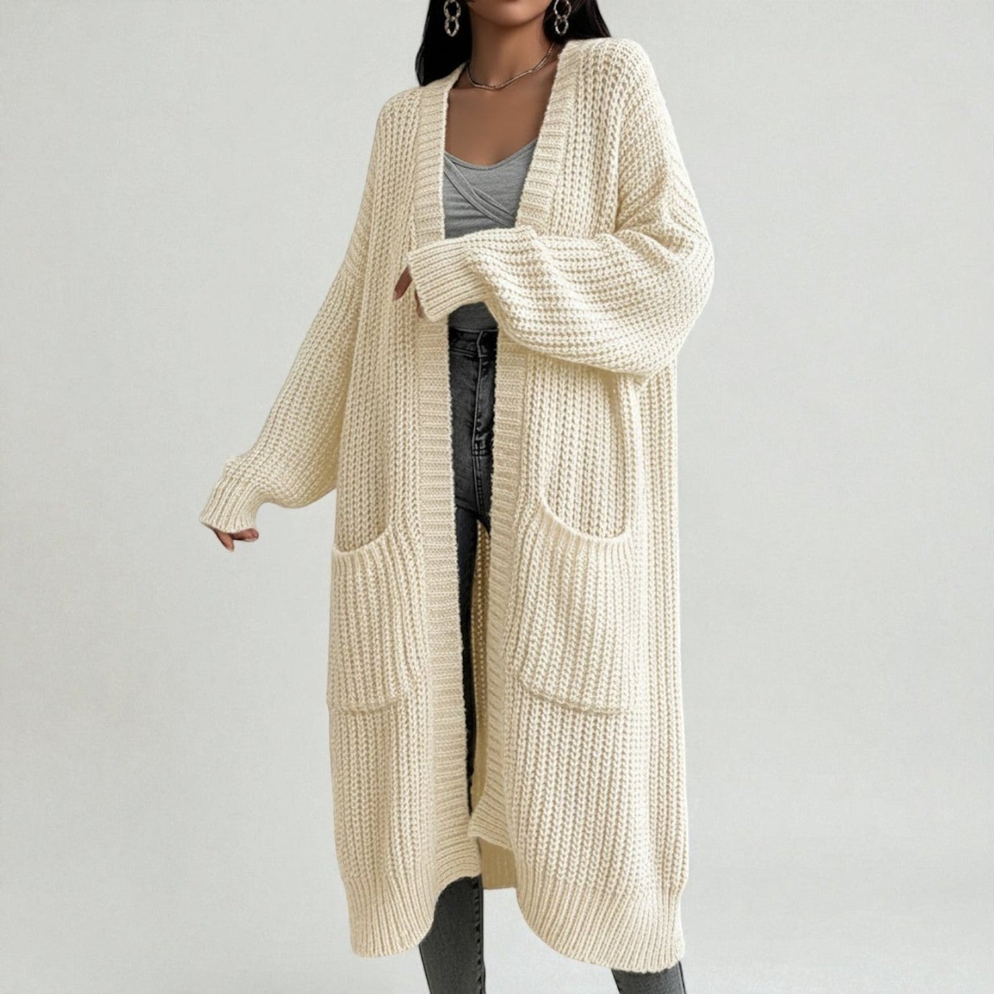 Women's long relaxed-fit winter cardigan with pockets, cozy polyester knit for everyday warmth