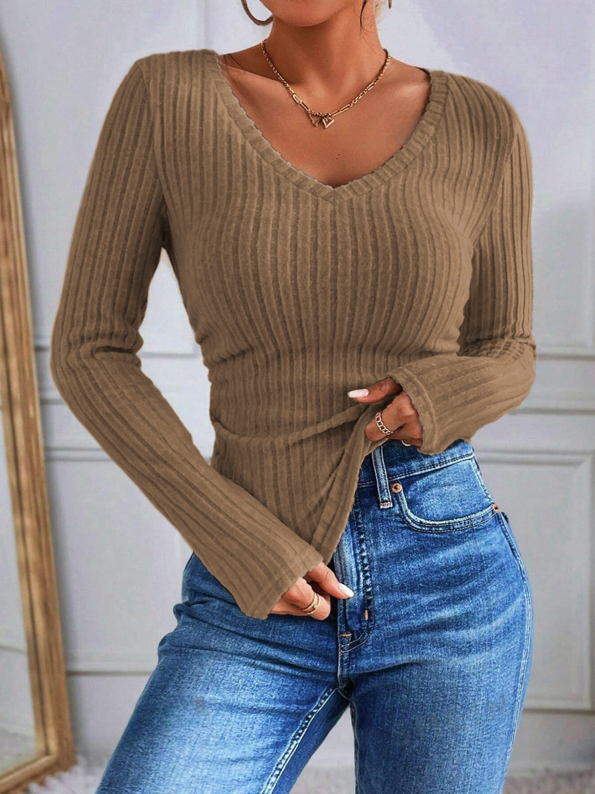 Women's ribbed V-neck long sleeve tee with pleated accent detail, casual chic skinny fit