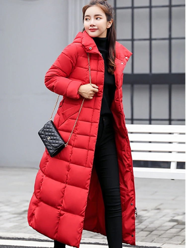Women's long quilted fleece parka coat with faux fur collar, cozy warm winter outerwear