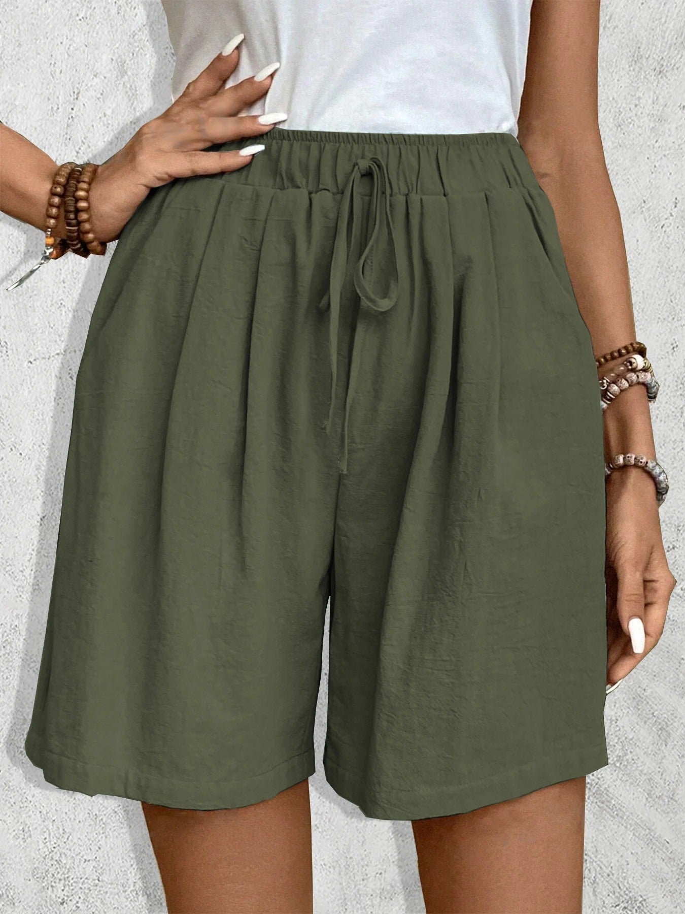 Women's high waist Flora shorts with pockets, flattering silhouette, versatile everyday casual style