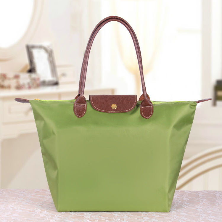 Large structured women's tote bag, spacious designer shoulder bag for everyday elegant carry
