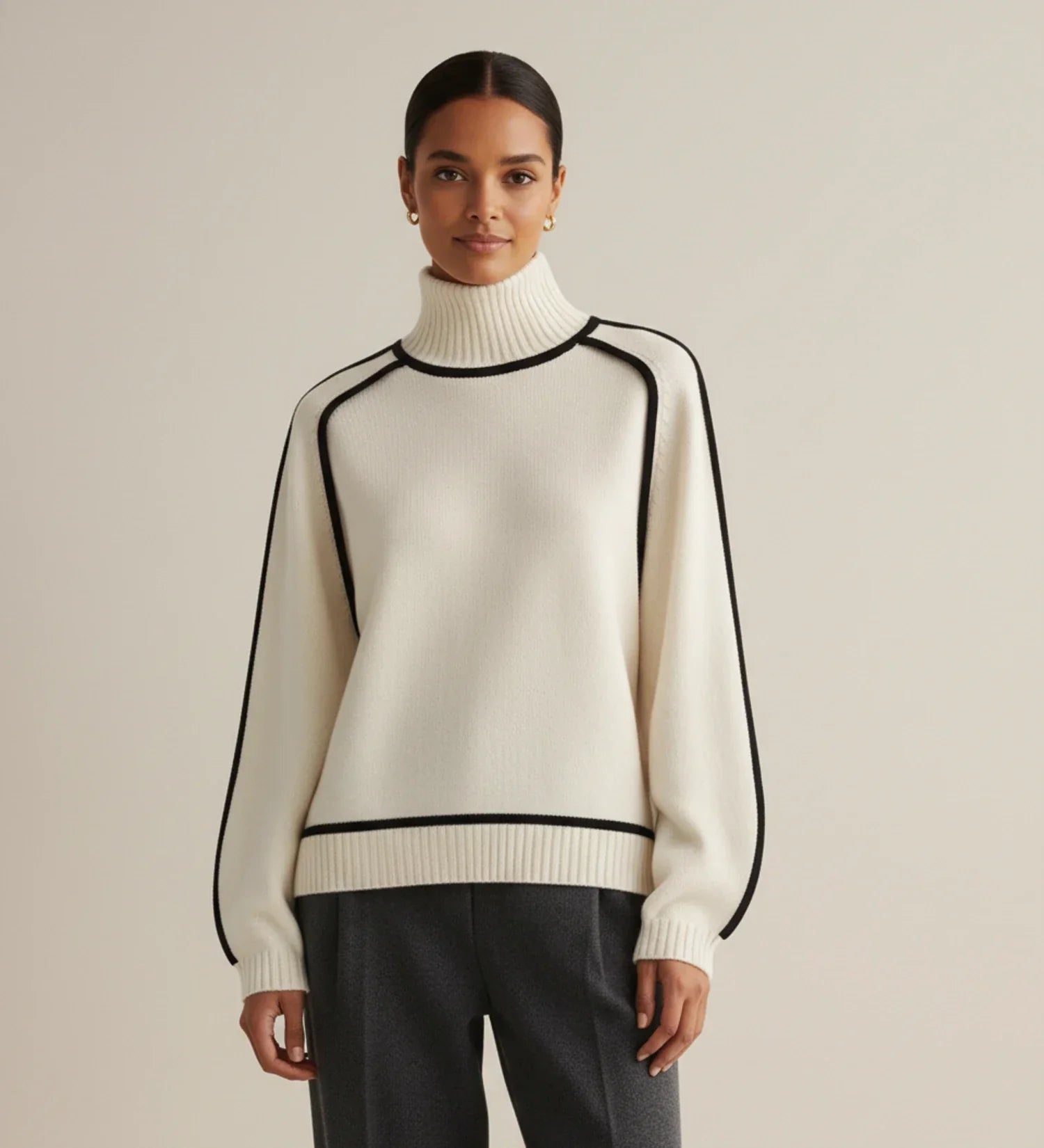 Women's color-block turtleneck sweater with contrast trim, relaxed fit for everyday casual wear