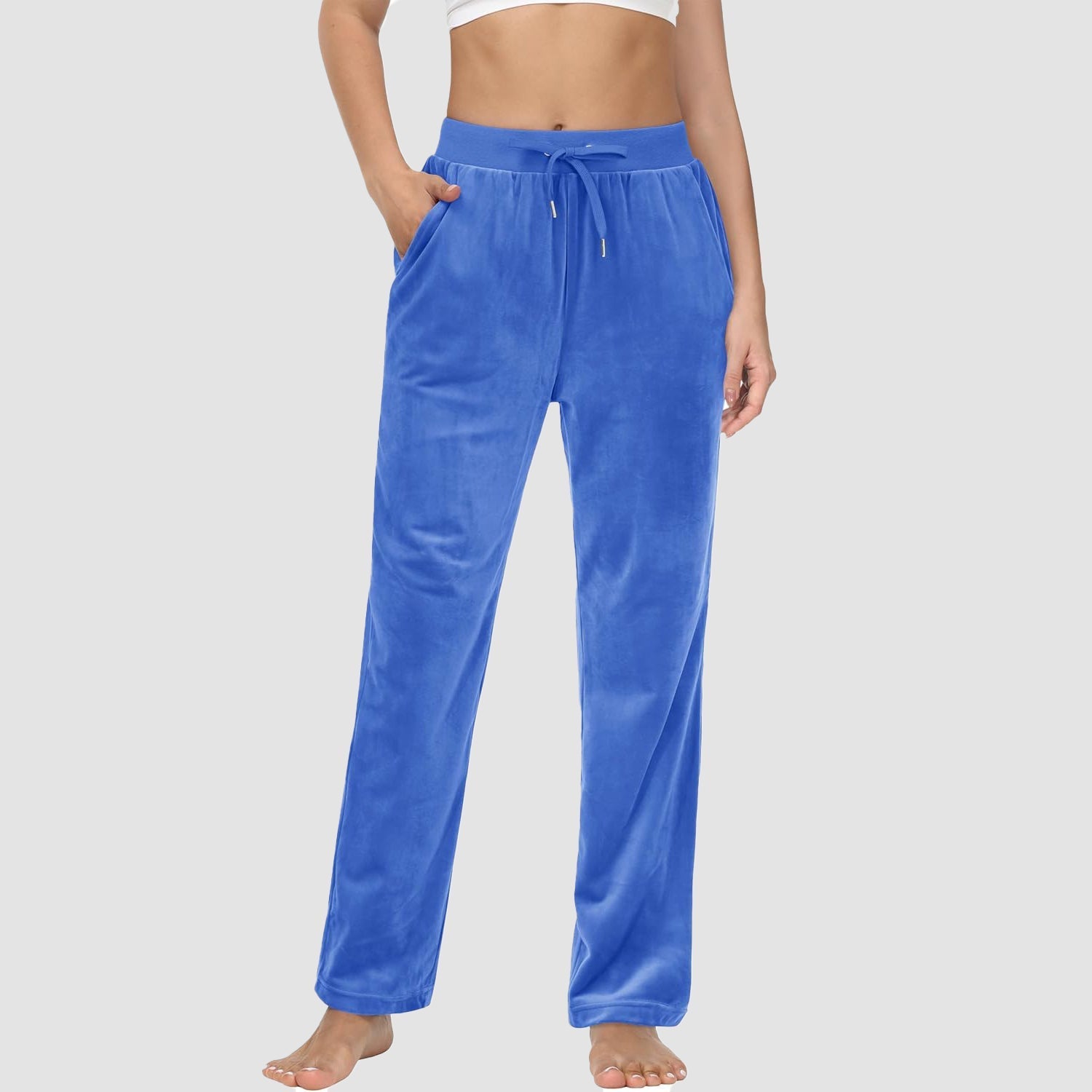 Women's fleece jogger pants with velvet lining, elastic waist, pockets, relaxed fit for lounge and yoga