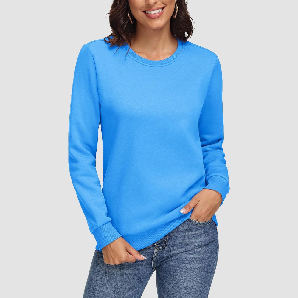 Women's cozy fleece crewneck sweatshirt long sleeve with ribbed cuffs for warmth and comfort