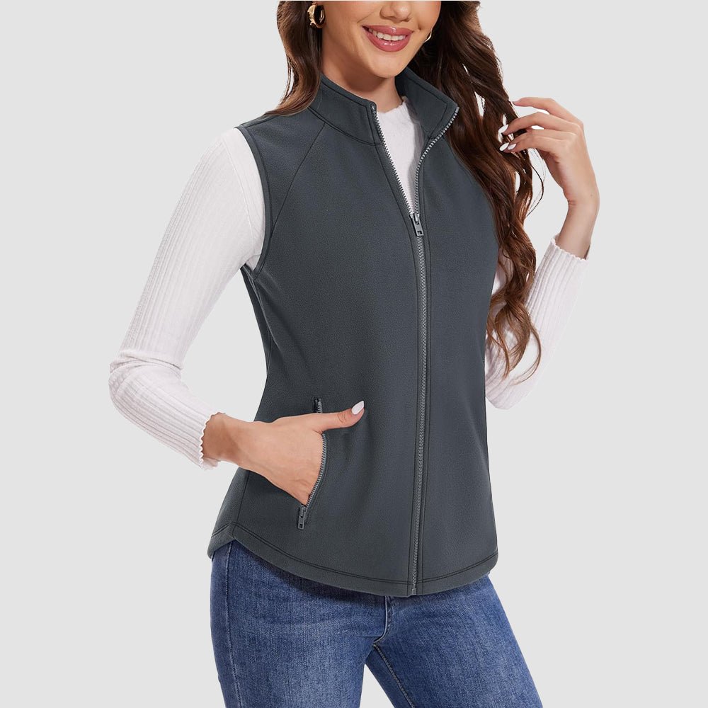 Women's lightweight fleece vest, static-resistant polyester, sleeveless with stand collar and 4 deep pockets
