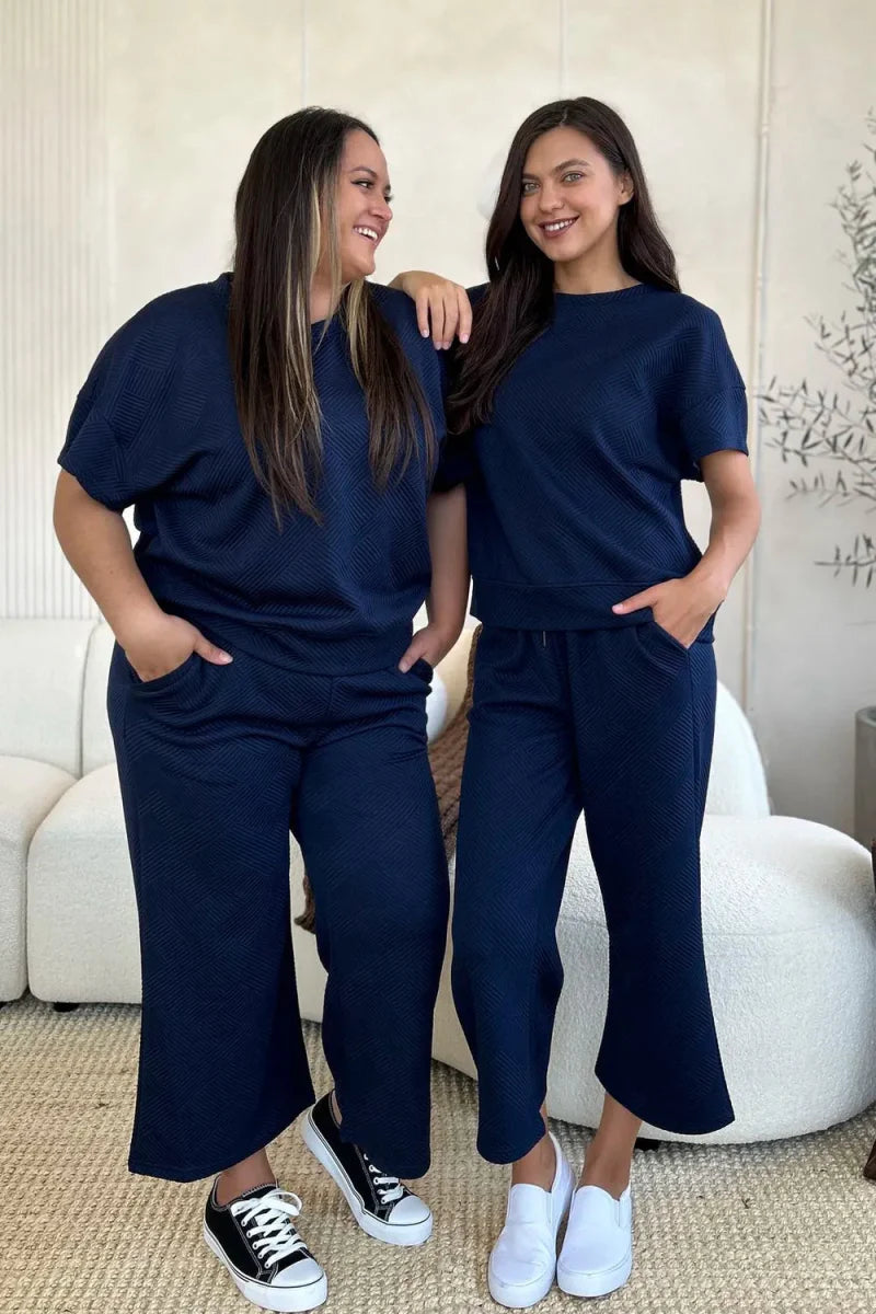 Women's two-piece drawstring lounge set in breathable polyester spandex with adjustable waist