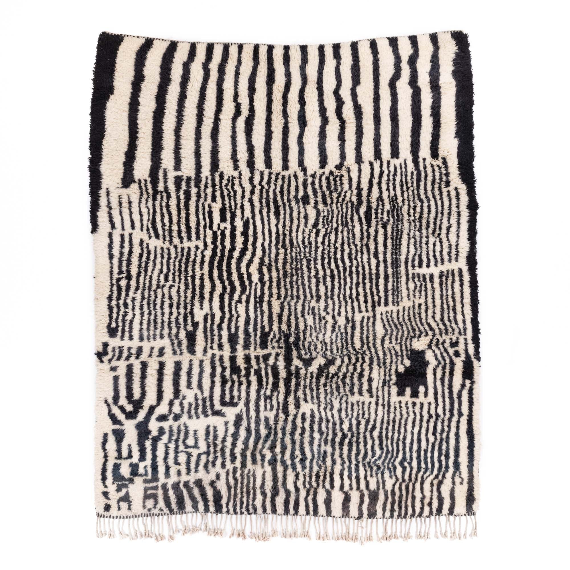 Woven Labyrinth - Luxury Shag Moroccan Rug - Urbann-Vibe